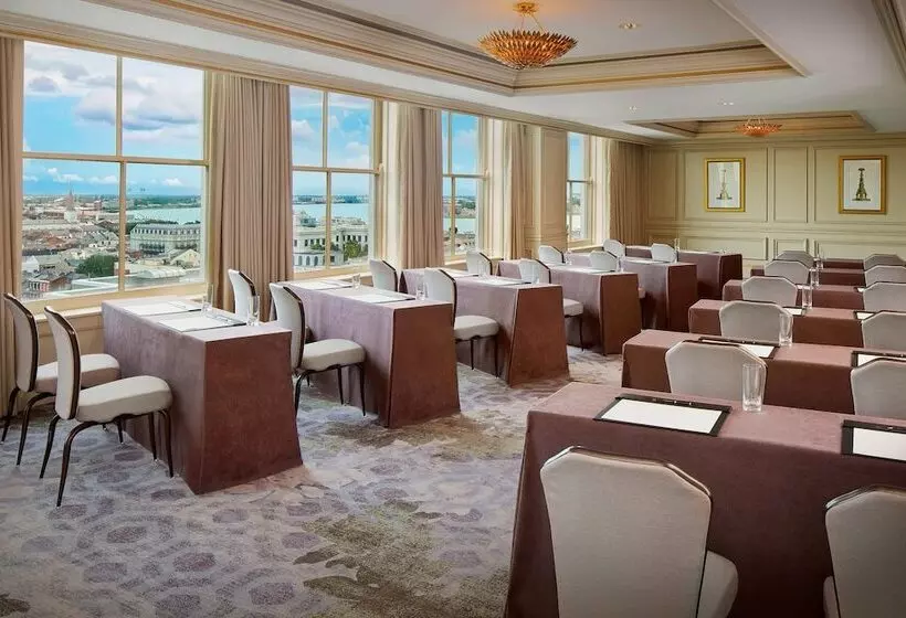 هتل The Ritzcarlton, New Orleans