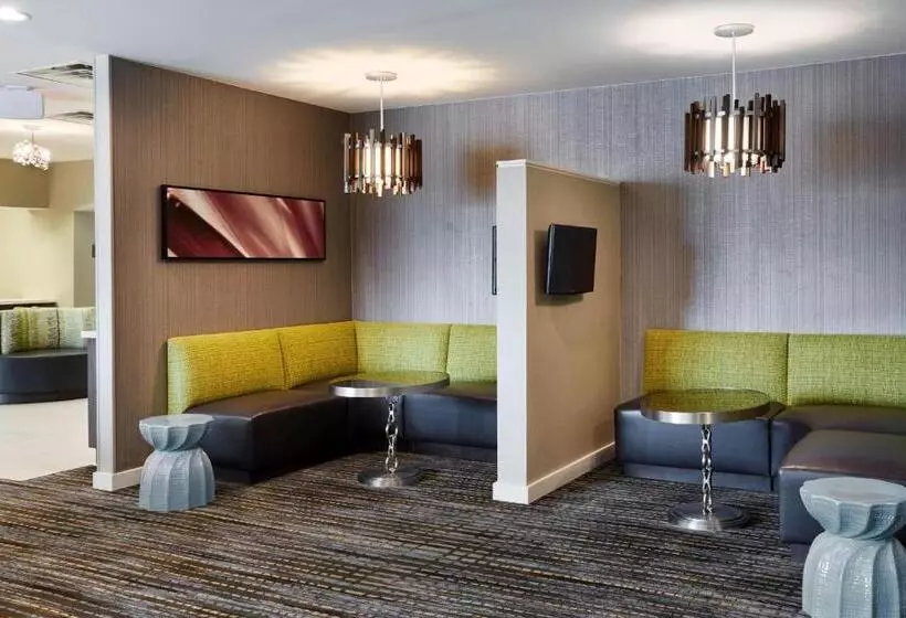 Residence Inn Detroit / Auburn Hills