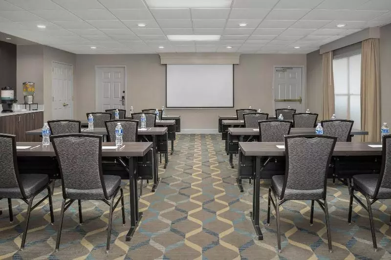 Residence Inn By Marriott Phoenix Airport