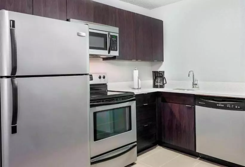 Residence Inn Tampa Sabal Park/brandon