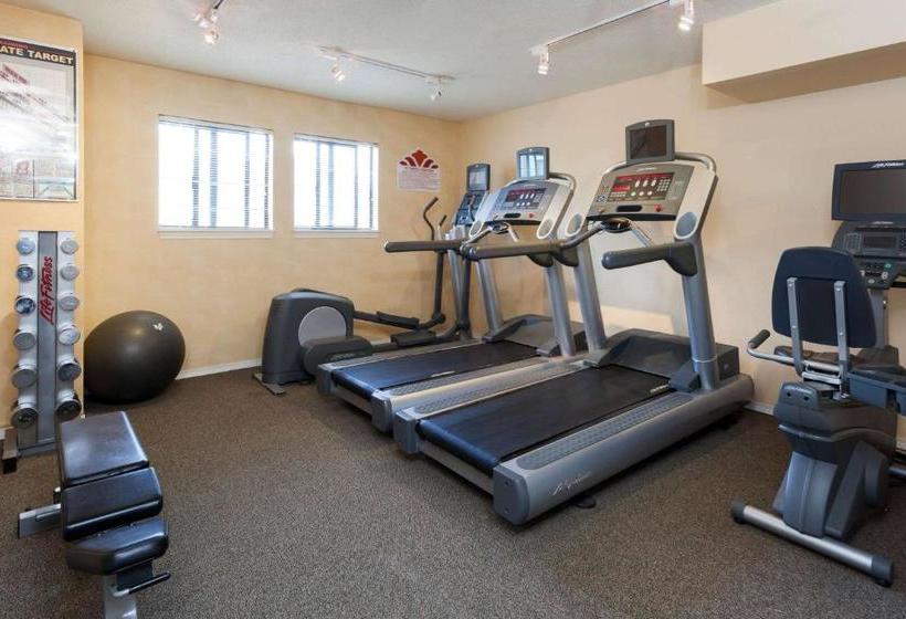 اقامتگاه Hawthorn Suites By Wyndham Dearborn/detroit Mi