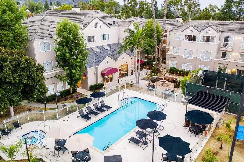 اقامتگاه Sonesta Es Suites Carmel Mountain San Diego