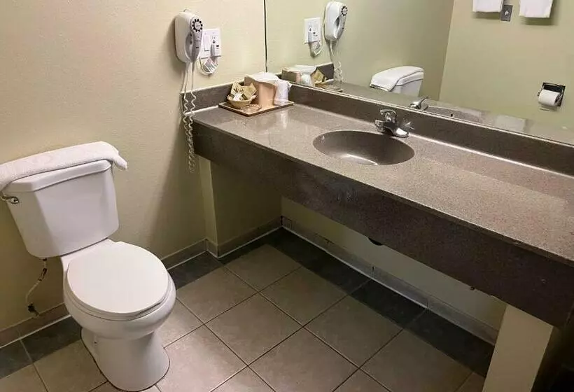 Rivera Inn & Suites Motel