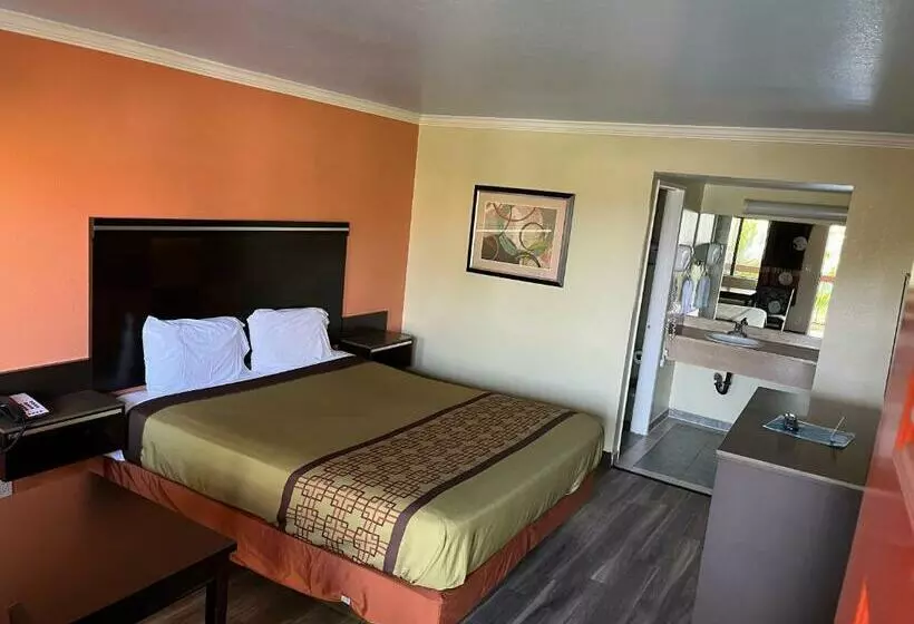 Rivera Inn & Suites Motel