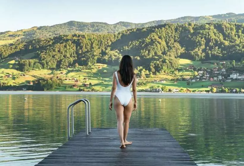 ベッドアンドブレックファースト Verena S Boutique Villa Au Lac