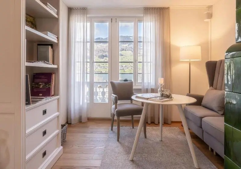 ベッドアンドブレックファースト Verena S Boutique Villa Au Lac