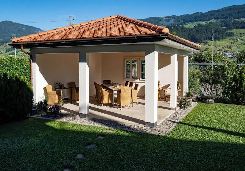 ベッドアンドブレックファースト Verena S Boutique Villa Au Lac