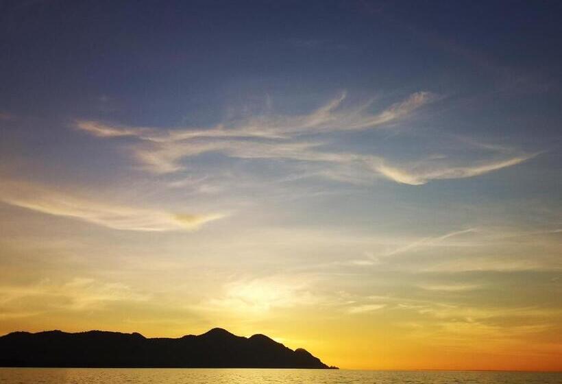 Cabañas Vista Al Lago