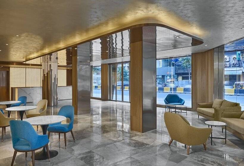 בית מלון כפרי Aurea Central