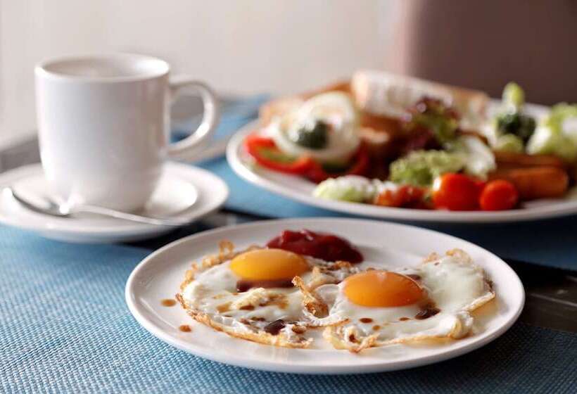 בית מלון כפרי Aurea Central