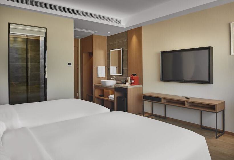 בית מלון כפרי Aurea Central