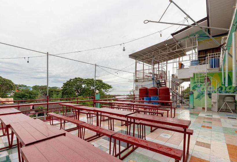 בית מלון כפרי Ct Apartelle