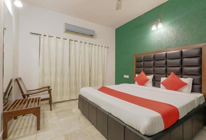 Szálloda Oyo 61391 Blueberry Stays