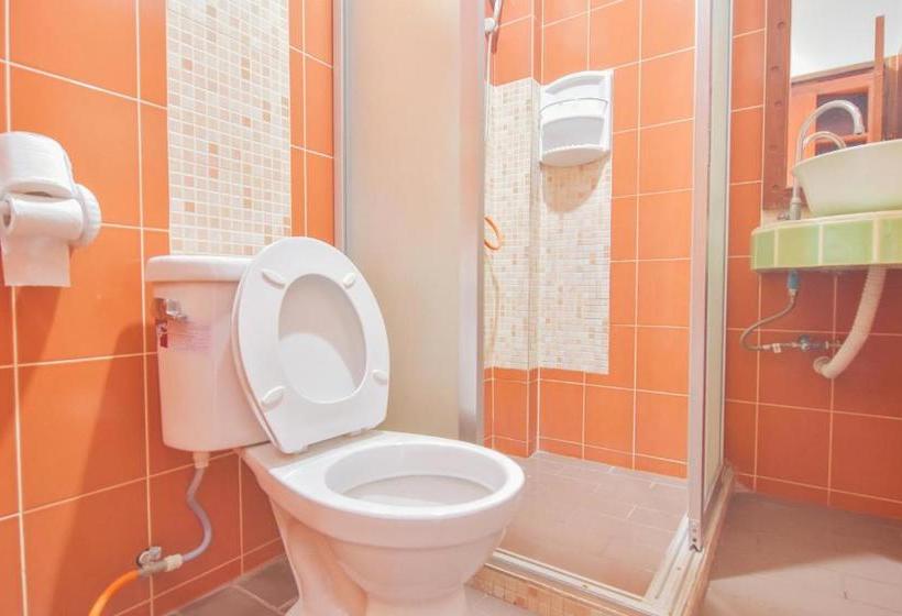 酒店 Oyo Kor Wanburi