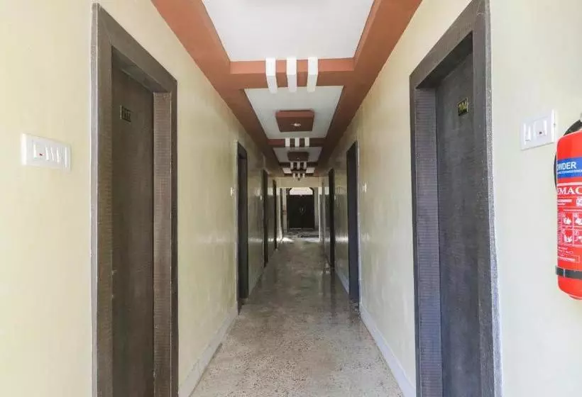 Hôtel Flagship 60366  Bilasini