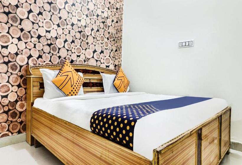 Отель Spot On 65115 Sagar Villa