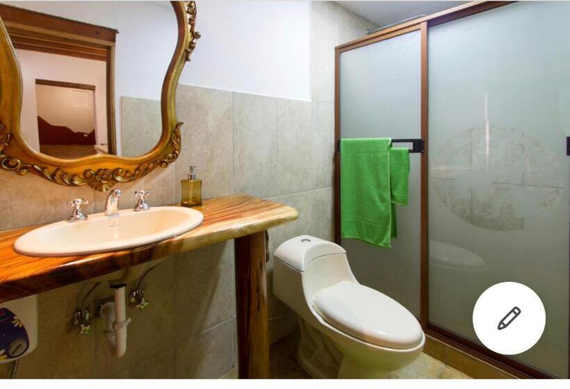 Itchimbia Garden Con La Mejor Vista De Quito Y Spa