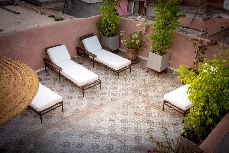 پانسیون Palais Aix Kabaj & Spa