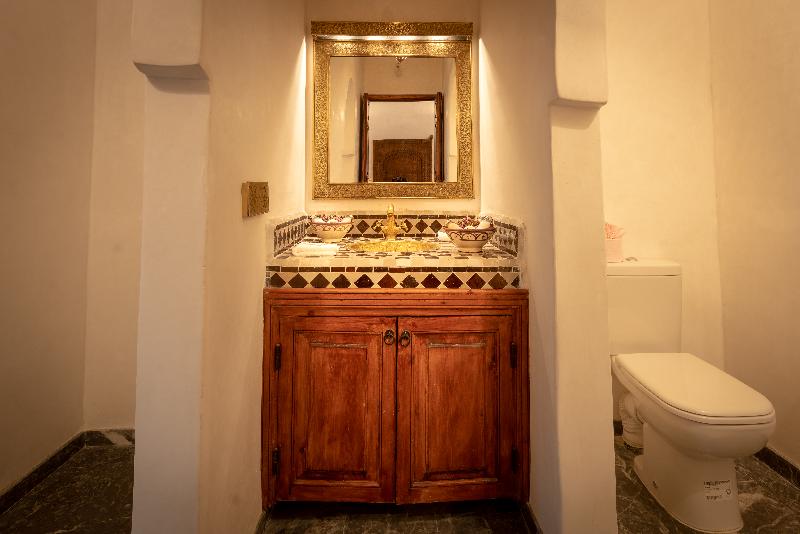 پانسیون Palais Aix Kabaj & Spa