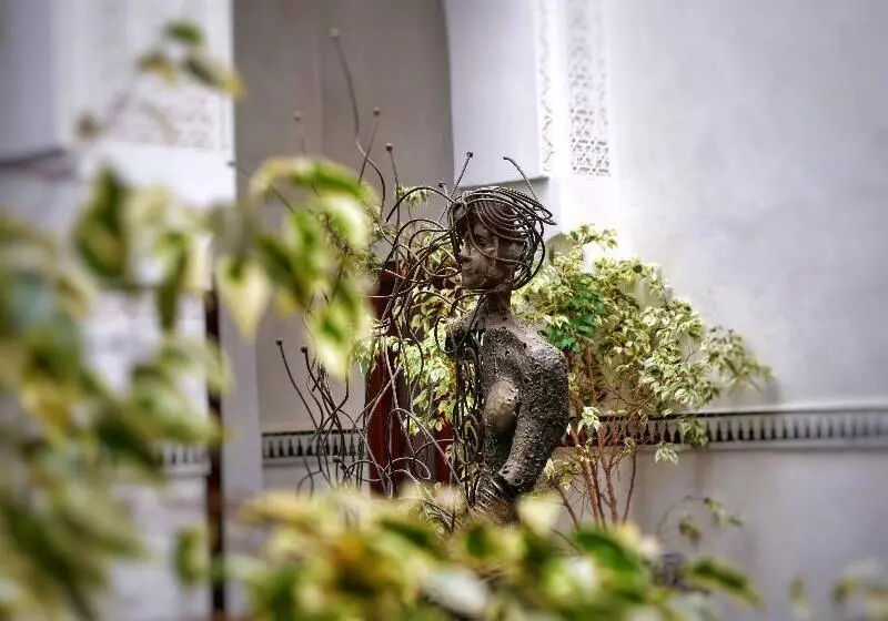 پانسیون Palais Aix Kabaj & Spa