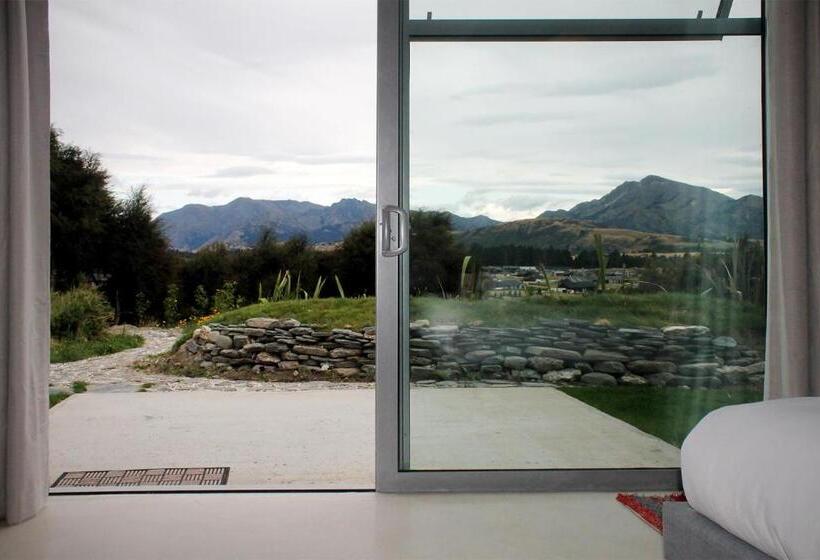 Pensão The Hidden Spring