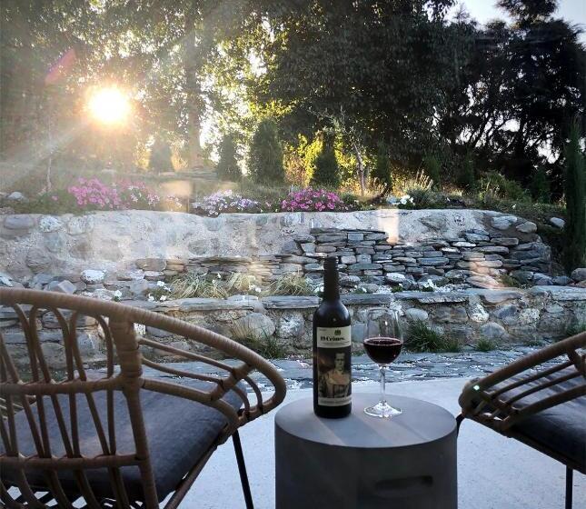 Pensão The Hidden Spring