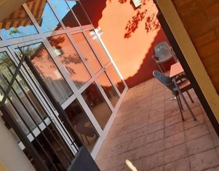 Albergue El Arco