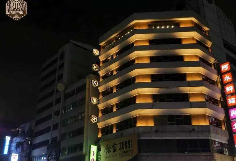 هاستل Modern Inn