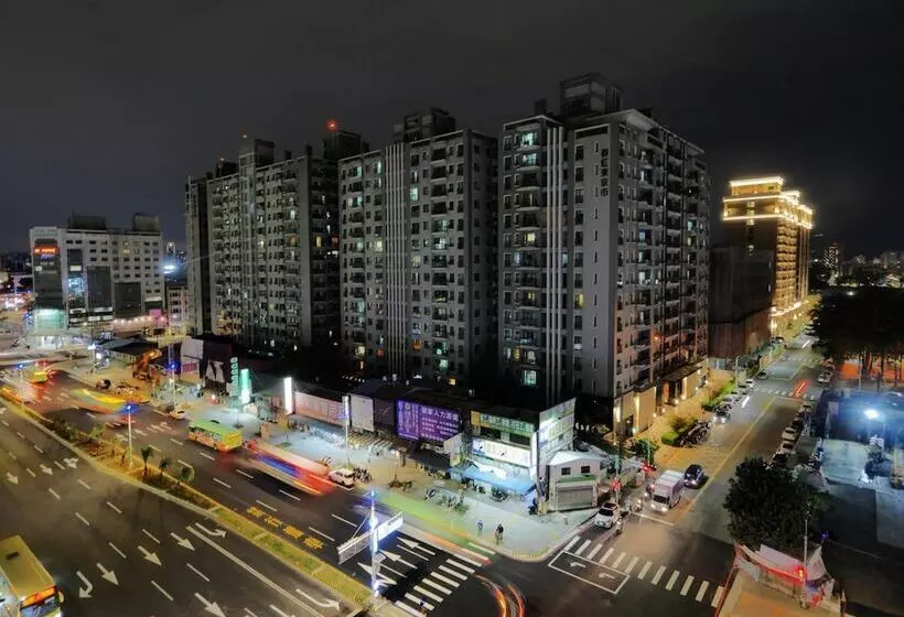 هاستل Modern Inn