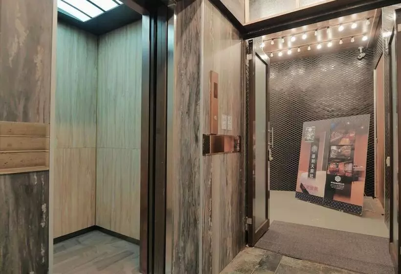 هاستل Modern Inn