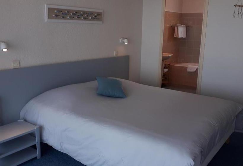 בית מלון כפרי Hôtel Du Port Bar Restaurant