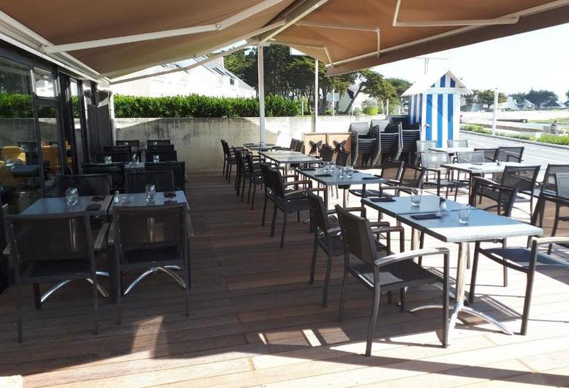 בית מלון כפרי Hôtel Du Port Bar Restaurant
