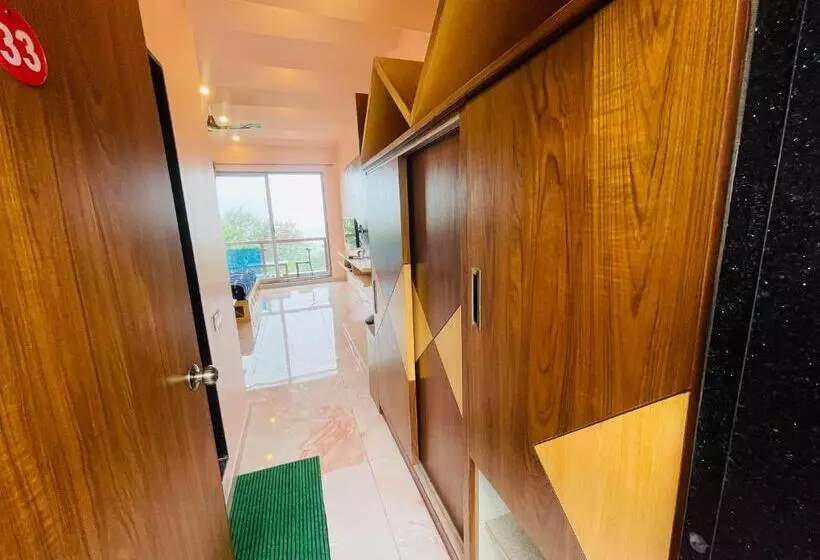 ホテル Saptarang Residency Panhala