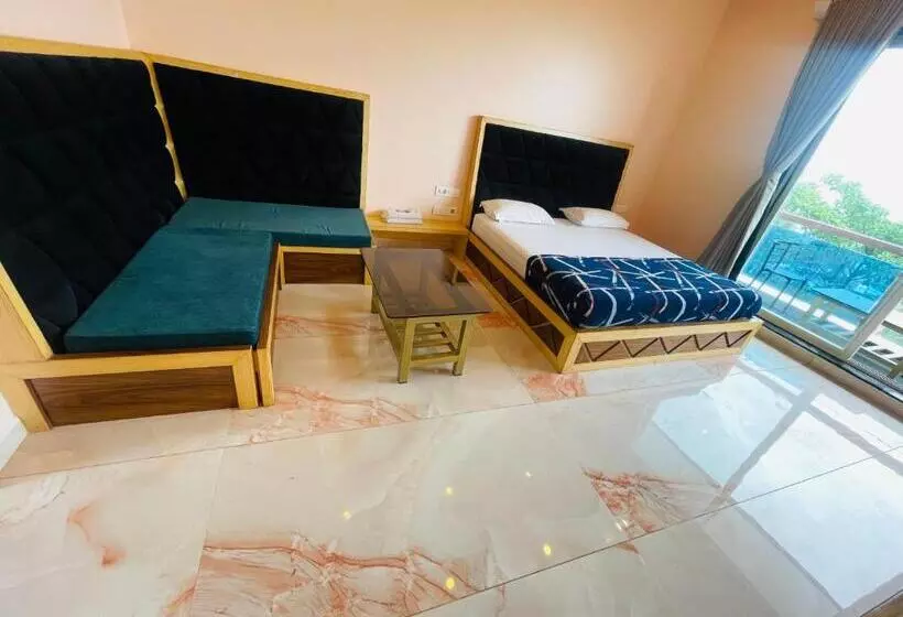 ホテル Saptarang Residency Panhala