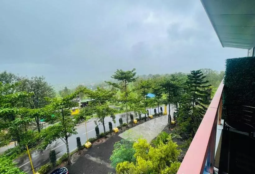 ホテル Saptarang Residency Panhala