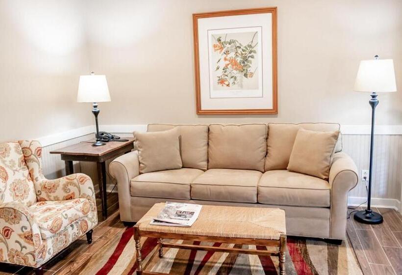 酒店 The Lodge At The Bluffs