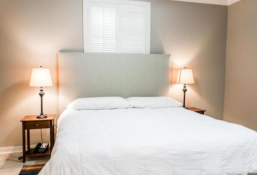 酒店 The Lodge At The Bluffs