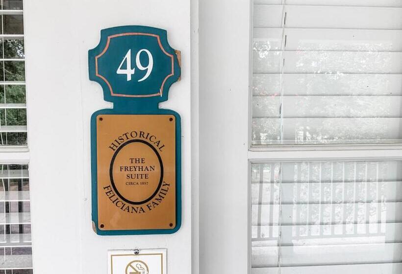 酒店 The Lodge At The Bluffs