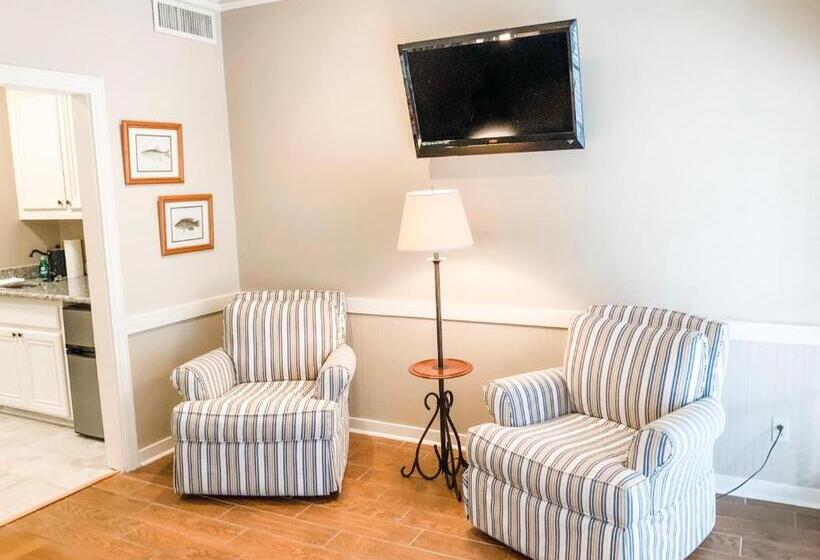 酒店 The Lodge At The Bluffs