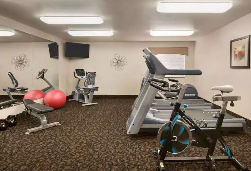 Hotelli Travelodge By Wyndham Santa Teresa