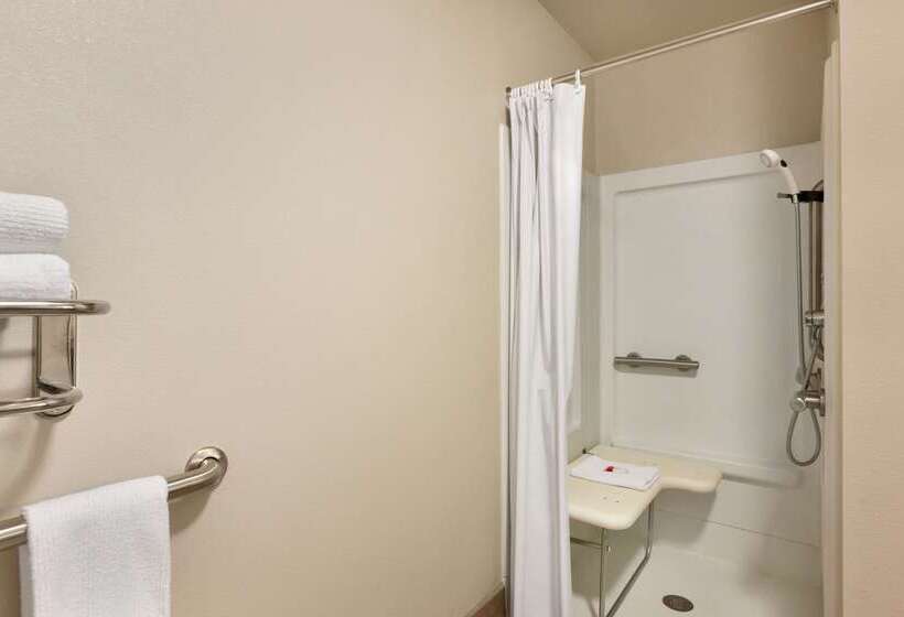 فندق Travelodge By Wyndham Santa Teresa