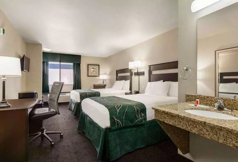 Hotelli Travelodge By Wyndham Santa Teresa