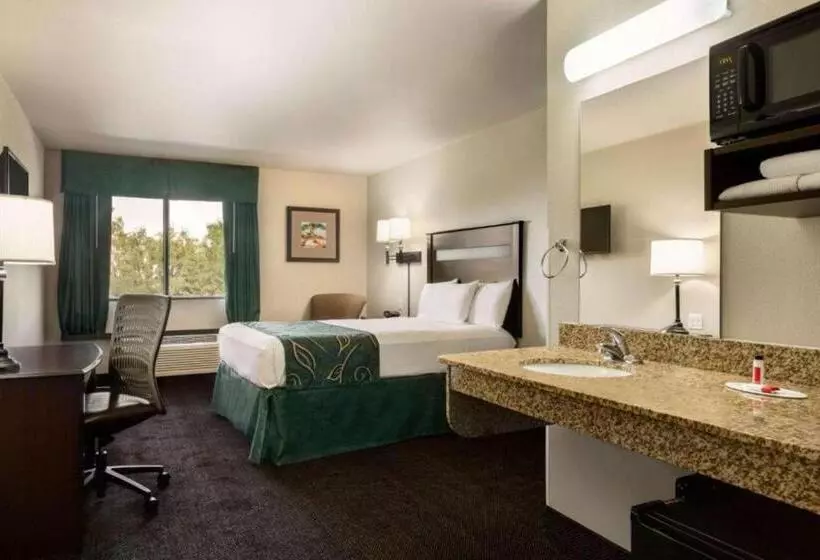 Hotelli Travelodge By Wyndham Santa Teresa