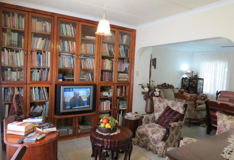 بنسيون Dieu Donnee River Lodge