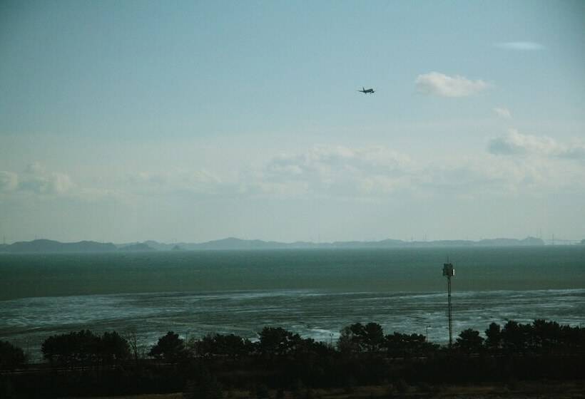 Airport Capsule Hotel Fly Me To The Moon