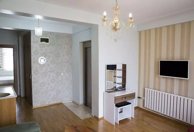 هتل Omar Sultan Park Suites