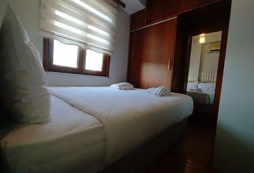 هتل Omar Sultan Park Suites