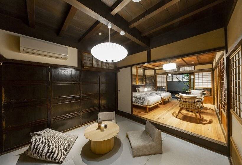 Ryokan Tomonoura Shiomachi Hotel Roya