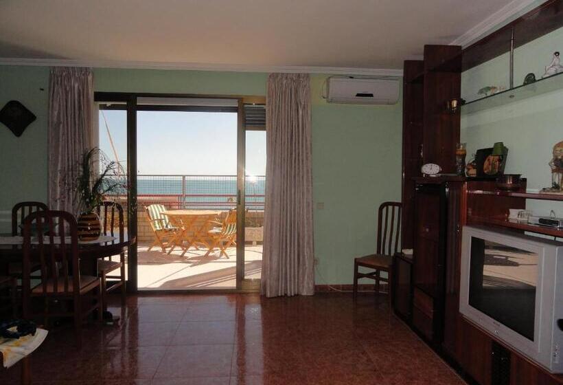 Apartamentos Raymar