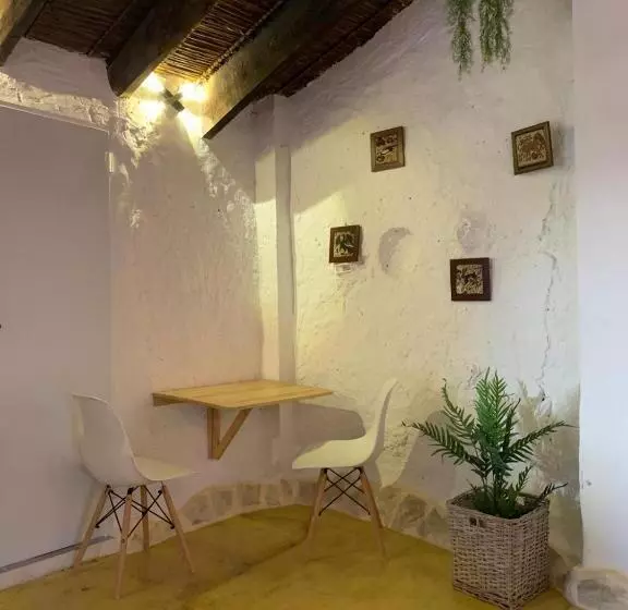 Aamiaismajoitus (B&B) Fortress Jacuzzi Suites